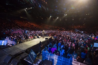 Rogers Arena was full each night. BGEA photo.